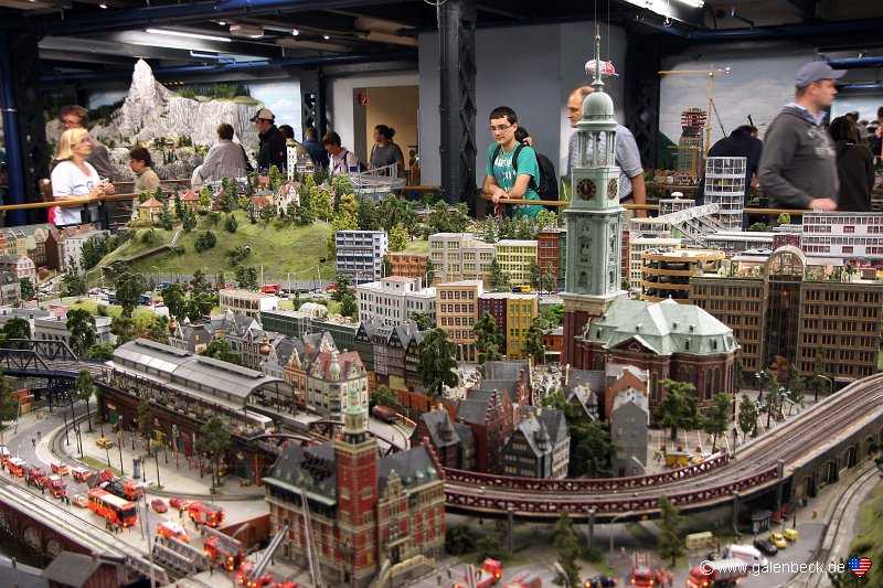 Как называется макет города. Музей миниатюр в Гамбурге. Музей в Гамбурге мир в миниатюре. Игрушечный город. Самый большой игрушечный город.